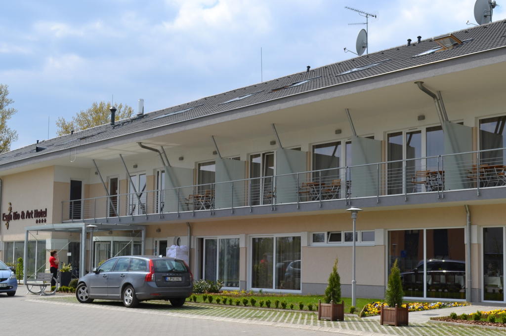 Szépia Bio&Art Hotel Zsámbék Exterior foto
